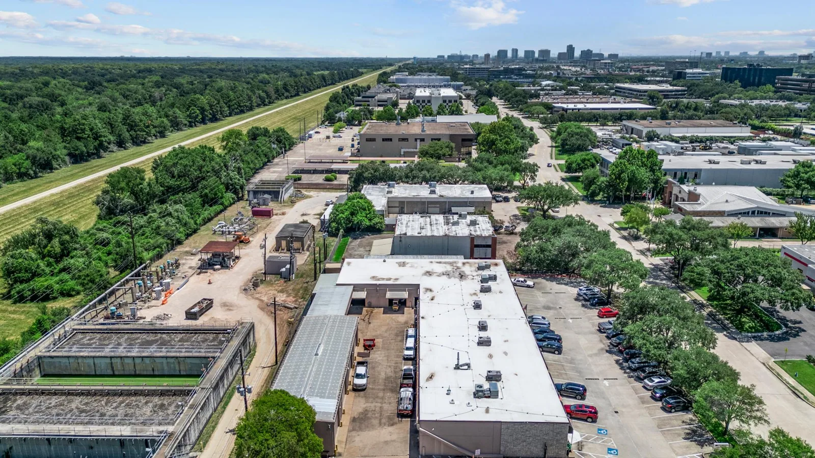 Multi-Site Commercial Roof Programs in Sterling Heights, MI